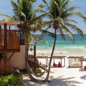 5* Отель La Zebra Tulum, A Small Luxury